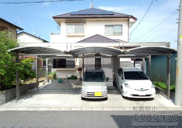 福島県いわき市のLIXIL リクシル（トステム）のカーポート マルチスクエア アール屋根 レギュラー合掌 3台用 両/片支持タイプ 施工例