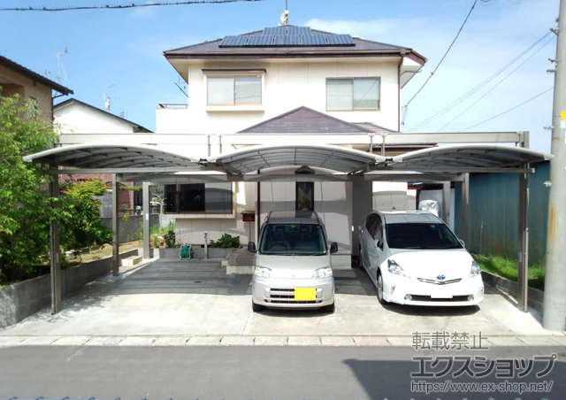福島県いわき市のLIXIL リクシル（トステム）のカーポート マルチスクエア アール屋根 レギュラー合掌 3台用 両/片支持タイプ 施工例