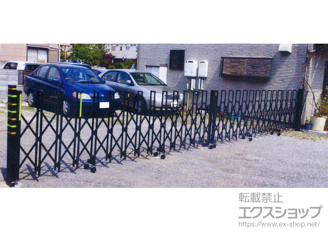 東京都江戸川区ののカーゲート トリップゲート PB型 ノンレール 両開き 82W 施工例