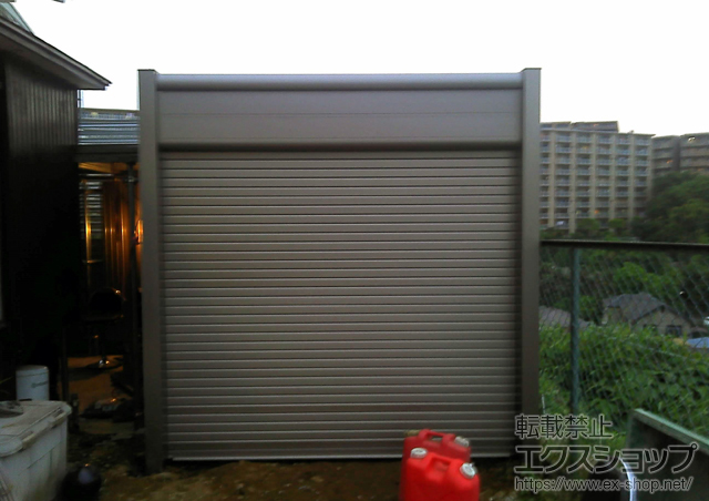 神奈川県横浜市ののガレージシャッター シャッターゲート FX2型 電動式 施工例