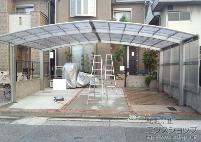 愛知県名古屋市ののカーポート レイナトリプルポート 積雪〜20ｃｍ対応+サイドパネル 51-19H 施工例