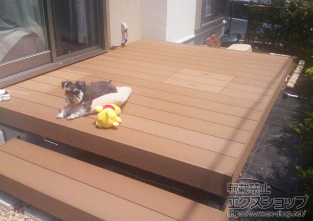 神奈川県平塚市のLIXIL リクシル（トステム）のウッドデッキ リコステージII 単体 施工例