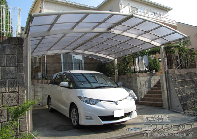 東京都八王子市ののカーポート レイナポート M合掌 積雪〜20cm対応 施工例
