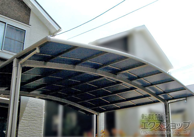 大阪府富田林市のLIXIL リクシル（トステム）のカーポート カーブポートシグマIII ワイド 積雪〜30?対応 施工例