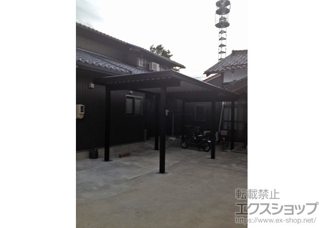 新潟県新潟市のLIXIL リクシル（トステム）のカーポート テリオスポートIII 3000 奥行延長 6本柱 角柱仕様 積雪〜100cm対応 施工例