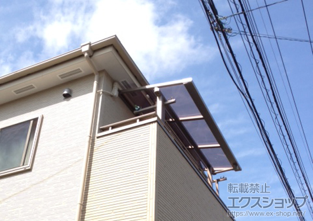 千葉県船橋市のLIXIL リクシル（トステム）のバルコニー・ベランダ屋根 ライザーテラスII F型 屋根タイプ 単体 積雪〜20cm対応 施工例