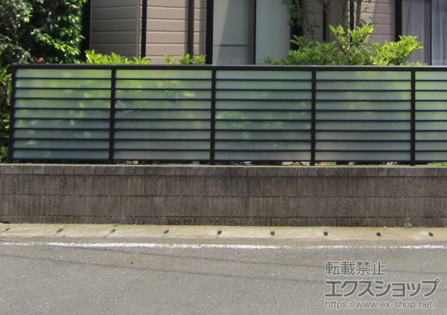 千葉県八街市ののフェンス・柵 サニーブリーズフェンスS型 間仕切りタイプ 施工例