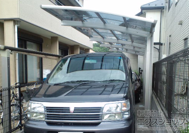 東京都多摩市ののカーポート プレシオスポート 縦連棟 積雪〜20cm対応 施工例