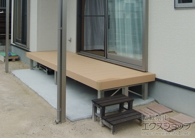 佐賀県唐津市ののウッドデッキ リウッドデッキ 200 単体 施工例