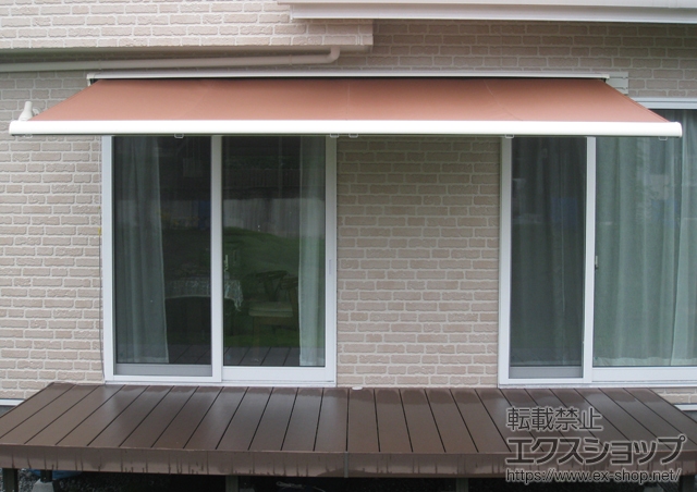 鹿児島県日置市のLIXIL リクシル（トステム）のオーニング・日よけ 彩鳥 CR型 ボックスタイプ 施工例