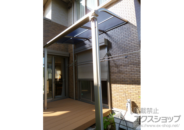 東京都杉並区ののウッドデッキ、テラス屋根、カーポート ヴェクターテラス R型 テラスタイプ 積雪〜20?対応 施工例