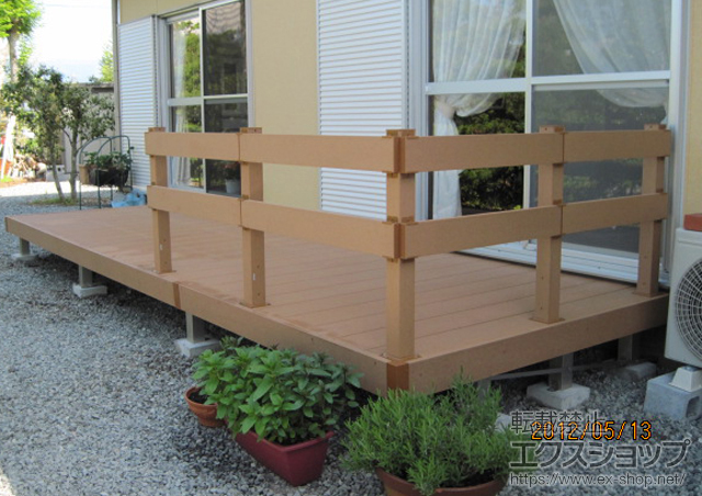 静岡県御殿場市ののウッドデッキ リウッドデッキ200+ リウッドデッキフェンス4型 施工例