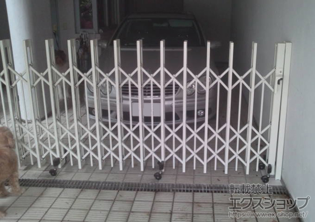 東京都世田谷区ののカーゲート アルシャインII PG型R(ペットガード) Aタイプ ノンレール 片開き 施工例