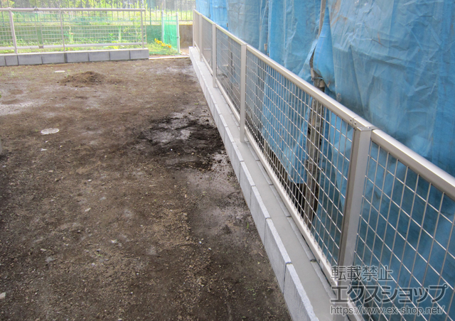 神奈川県秦野市ののフェンス・柵 レスティナメッシュフェンス2型　自由柱施工 施工例