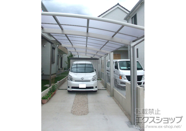 埼玉県越谷市ののカーポート レイナポート 縦連棟 積雪〜20cm対応 施工例