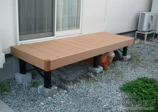 山形県山形市ののウッドデッキ リウッドデッキ 200 単体 施工例