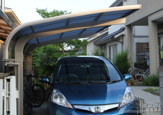 岡山県岡山市のLIXIL リクシル（トステム）のカーポート テールポートシグマIII 積雪〜30?対応 施工例