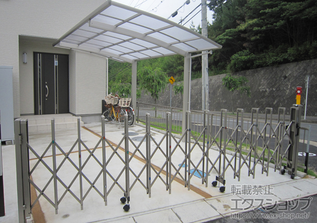 愛知県春日井市ののカーゲート トリップゲート PB型 ノンレール 片開き 41S 施工例