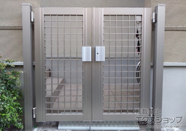 東京都練馬区のの門扉 プリレオ R7型 両開き 施工例