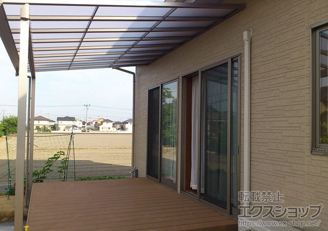 岡山県岡山市のLIXIL リクシル（トステム）のテラス屋根 ライザーテラスII F型 テラスタイプ 単体 積雪〜20ｃｍ対応 施工例