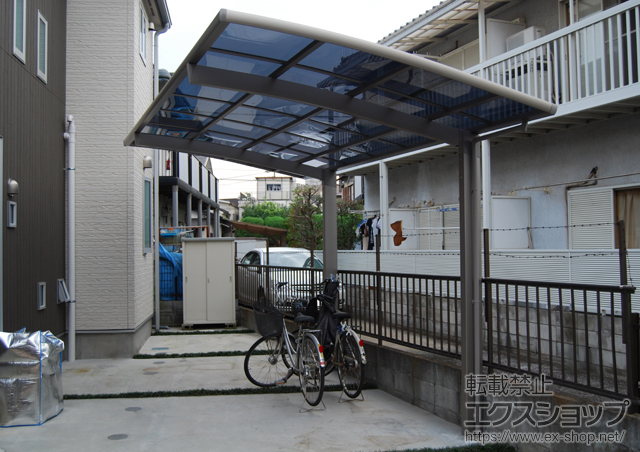 東京都東久留米市のLIXIL リクシル（トステム）のカーポート カーブポートシグマIII 耐風圧強度仕様  積雪〜30cm対応 施工例
