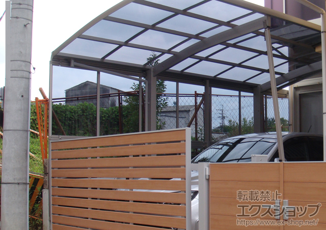 大阪府枚方市ののカーポート プレシオスポート 積雪〜20cm対応+サイドパネル 施工例