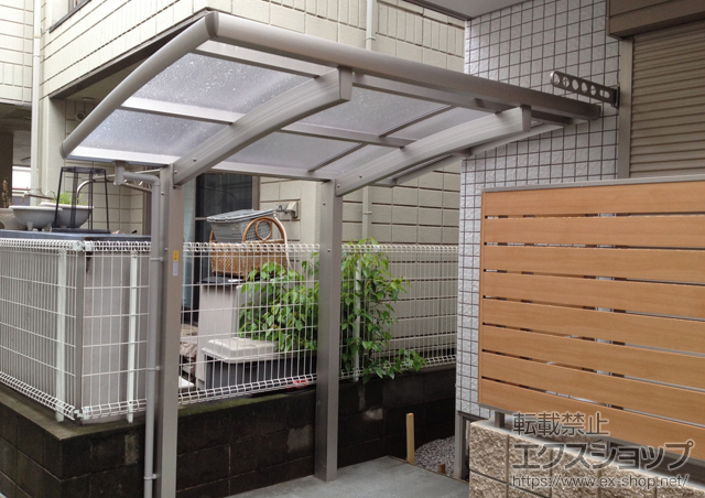 神奈川県横浜市ののサイクルポート・駐輪場、カーポート レイナポート ミニ 積雪〜20cm対応 施工例