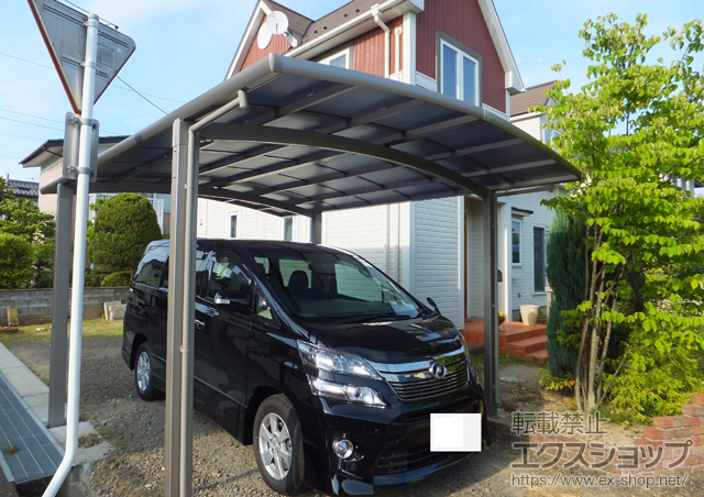 福島県福島市のLIXIL リクシル（トステム）のカーポート カーブポートシグマIII ワイド 積雪〜30cm対応 施工例