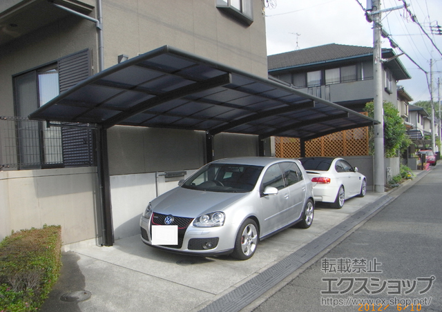 和歌山県橋本市ののカーポート レイナポート 縦連棟 積雪〜20cm対応 施工例