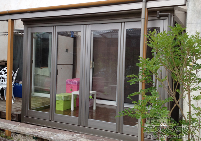 岐阜県美濃加茂市のLIXIL リクシル（トステム）のテラス囲い・サンルーム ほせるんですII F型 床納まり ランマ無 積雪対応〜20? 施工例