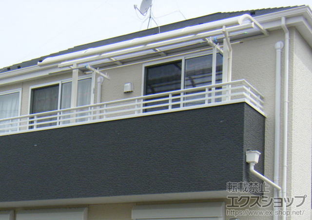 東京都調布市のLIXIL リクシル（トステム）のバルコニー・ベランダ屋根 ライザーテラスII R型 屋根タイプ 単体 積雪〜20cm対応 施工例