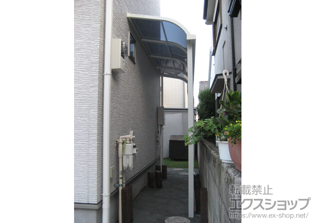 東京都小平市のLIXIL リクシル（トステム）のテラス屋根 ライザーテラスII R型 テラスタイプ 積雪〜20?対応 施工例