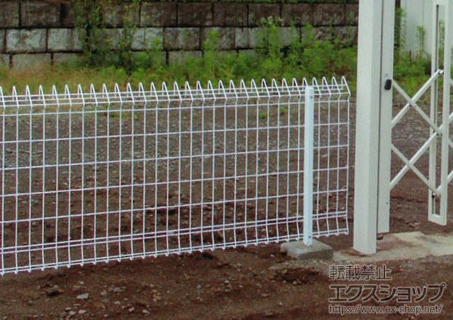 長野県北佐久郡立科町ののフェンス・柵 メッシュフェンス G10-R 施工例