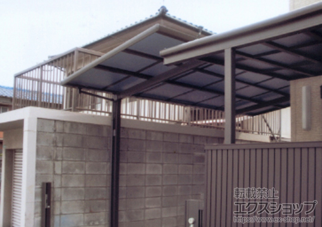 福岡県北九州市のLIXIL リクシル（トステム）のサイクルポート・駐輪場 レークポートシグマIIIミニ 積雪〜30cm対応 施工例