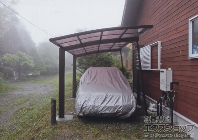 長野県北佐久郡軽井沢町ののカーポート レイナポート 積雪〜20cm対応+レイナポート 着脱式サポート 2本入 施工例