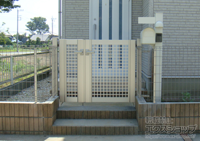 埼玉県熊谷市のの門扉 エクスライン門扉3型 親子開き 門柱仕様 施工例