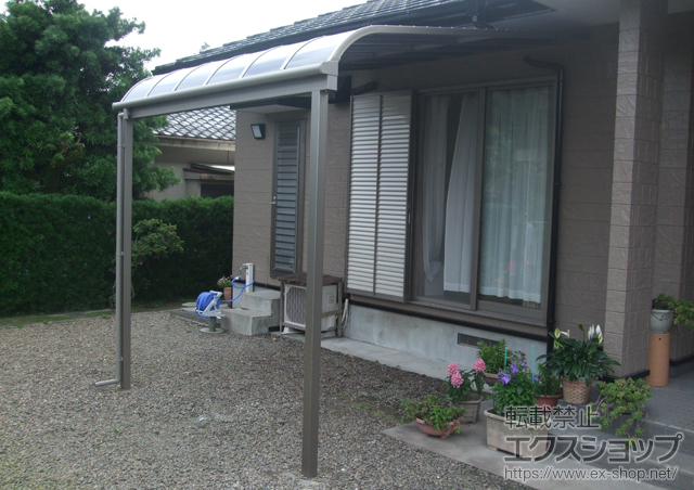 鹿児島県曽於郡大崎町のLIXIL リクシル（トステム）のテラス屋根 ライザーテラスII R型 テラスタイプ 単体 積雪対応〜20? 施工例