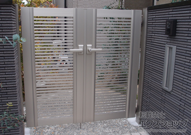 宮城県仙台市のの門扉 エクスライン門扉1型 両開き 門柱使用 施工例