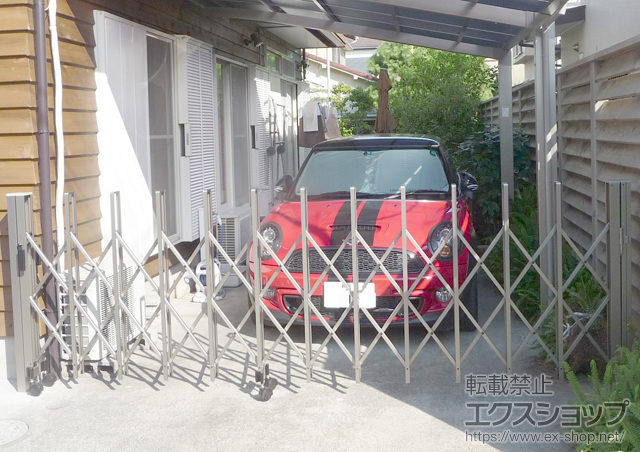 神奈川県藤沢市ののカーゲート トリップゲート PA型(錠無し) ノンレール 片開き 35S 施工例