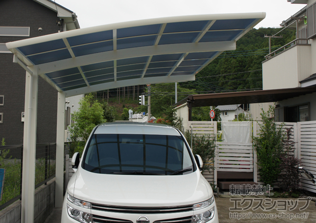 埼玉県日高市ののカーポート レイナポート 積雪〜20cm対応
幅=3,000mm 施工例