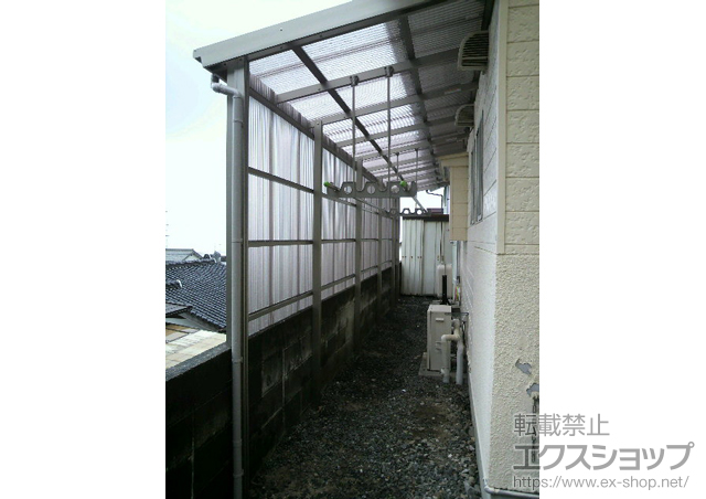 山口県岩国市のLIXIL リクシル（トステム）のストックヤード フリーヤード　オープンタイプ 積雪〜20cm対応+フリーヤード 物干しセット 施工例