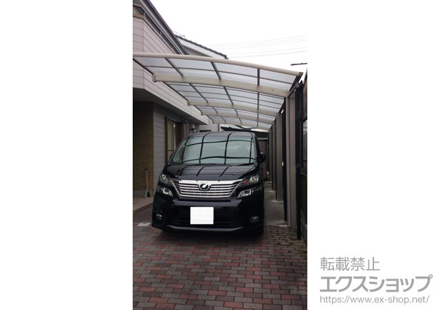 静岡県磐田市ののカーポート プレシオスポート 縦連棟 積雪〜20cm対応+着脱式補助柱 2本入×2セット 施工例