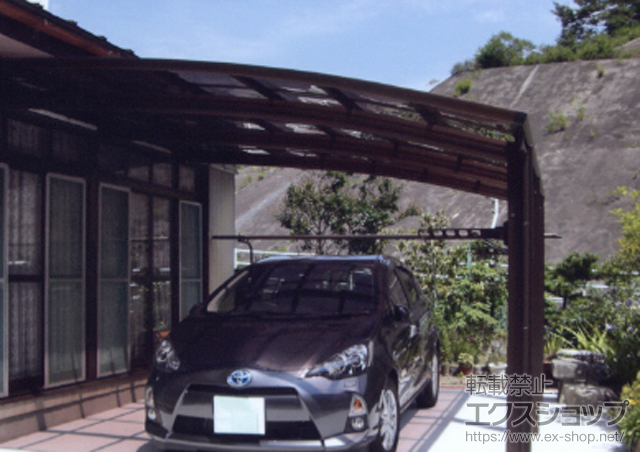 福島県郡山市ののカーポート レイナベーカポート50 積雪〜50cm対応+収納式物干しセット 2型 施工例