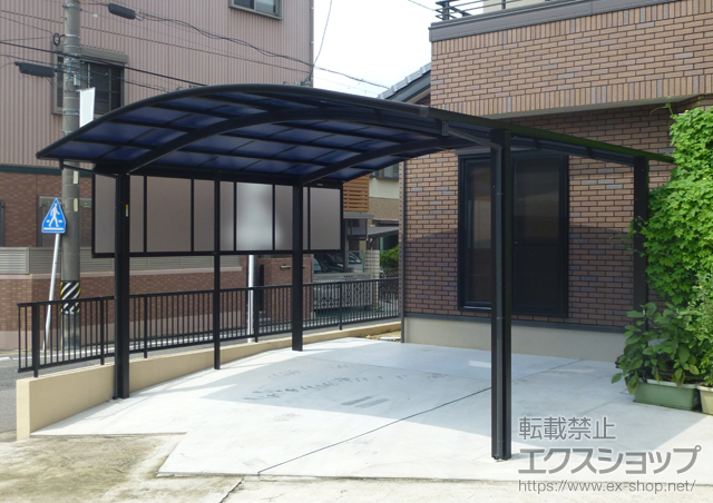 愛知県名古屋市ののカーポート レイナツインポート 積雪〜20ｃｍ対応+レイナツインポート サイドパネル 施工例