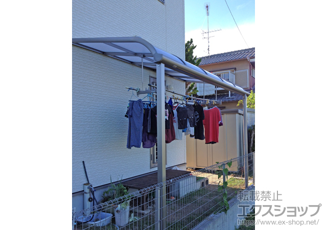 静岡県湖西市のLIXIL リクシル（トステム）のテラス屋根 パワーアルファ RB型 テラスタイプ 単体 施工例