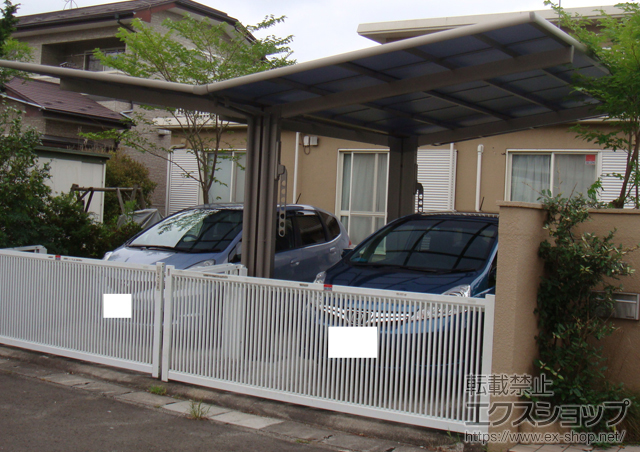 宮城県宮城郡利府町のLIXIL リクシル（トステム）のカーポート レークポートシグマIII Y合掌 積雪〜30cm対応+収納式物干し ロング2本入り+レークポートシグマIII 屋根材ホルダー 施工例