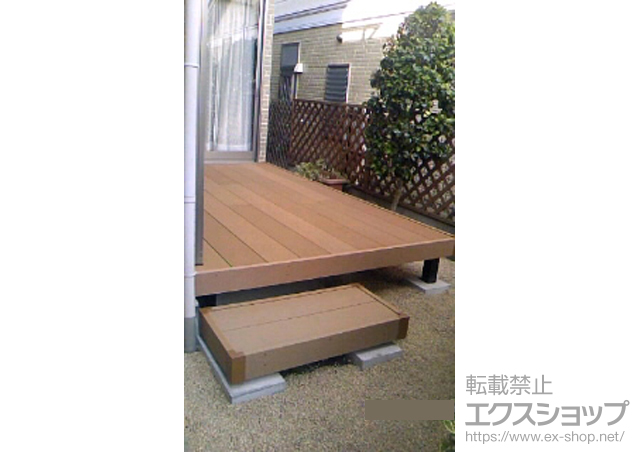 埼玉県さいたま市ののウッドデッキ リウッドデッキ200 単体＋独立式リウッドステップ2型 施工例
