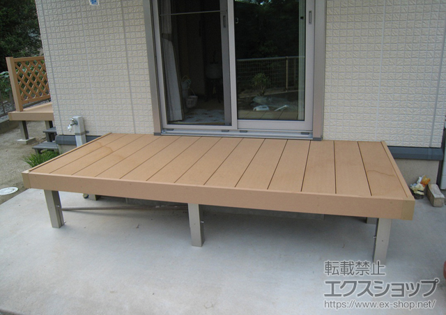 愛知県大府市ののウッドデッキ リウッドデッキ 200 単体 施工例