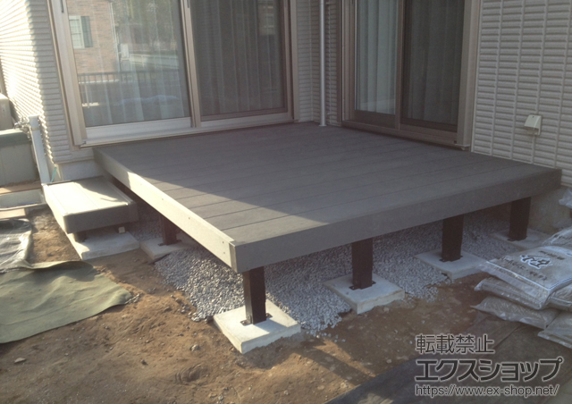 東京都あきる野ののウッドデッキ リウッドデッキ 200 単体+独立式　リウッド　ステップ2型 施工例