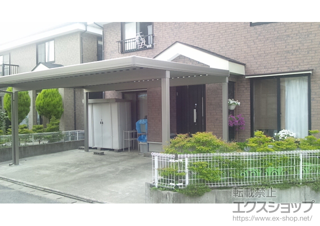 新潟県新潟市のLIXIL リクシル（トステム）のカーポート テリオスポートIII 1500 2台用 4本柱 積雪〜50cm対応 施工例